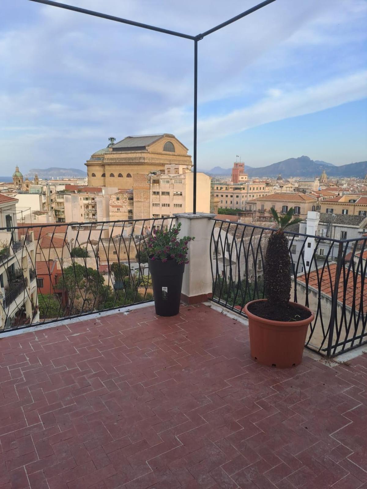 Residenza Paola Apartment Palermo Exterior photo