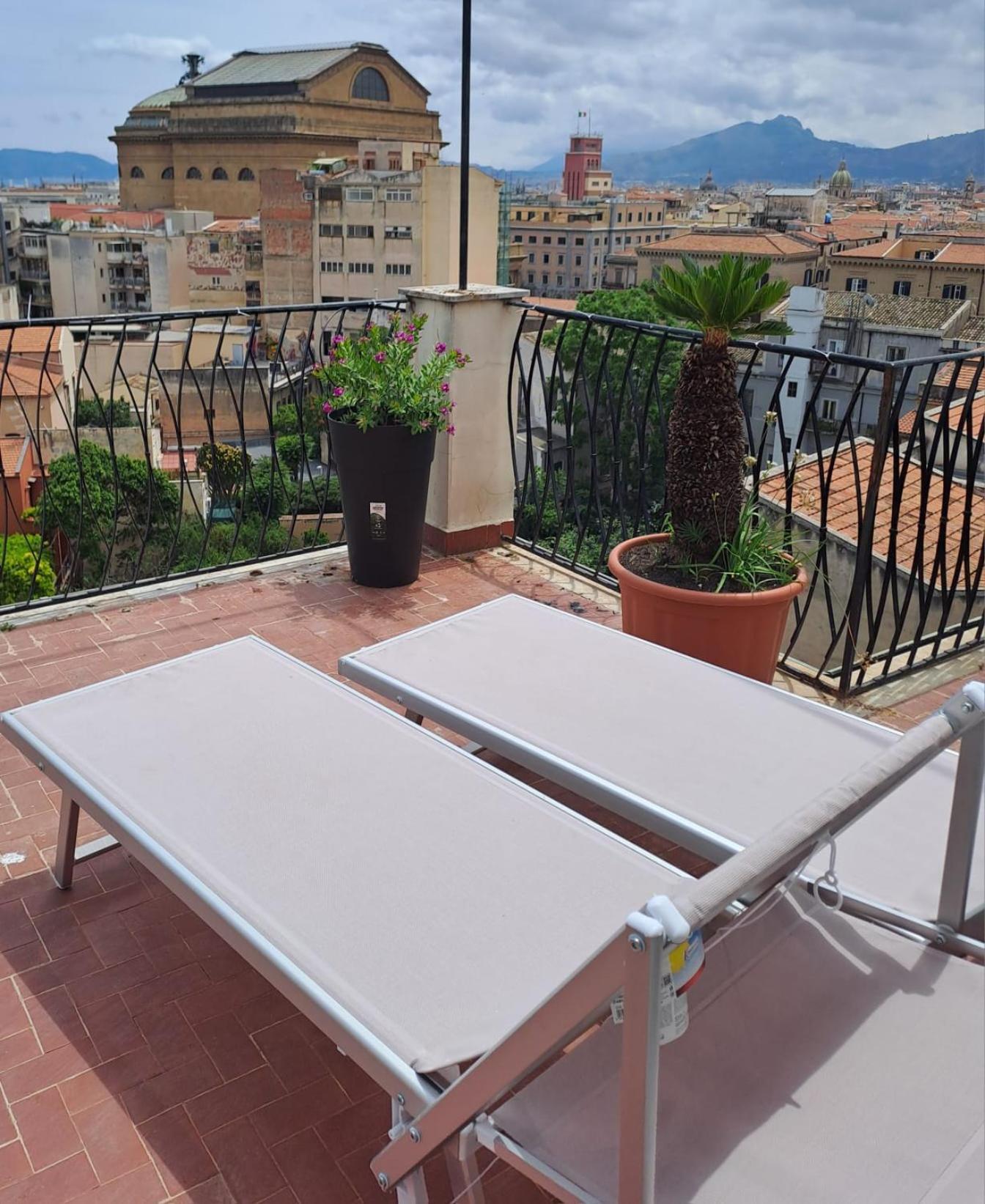 Residenza Paola Apartment Palermo Exterior photo