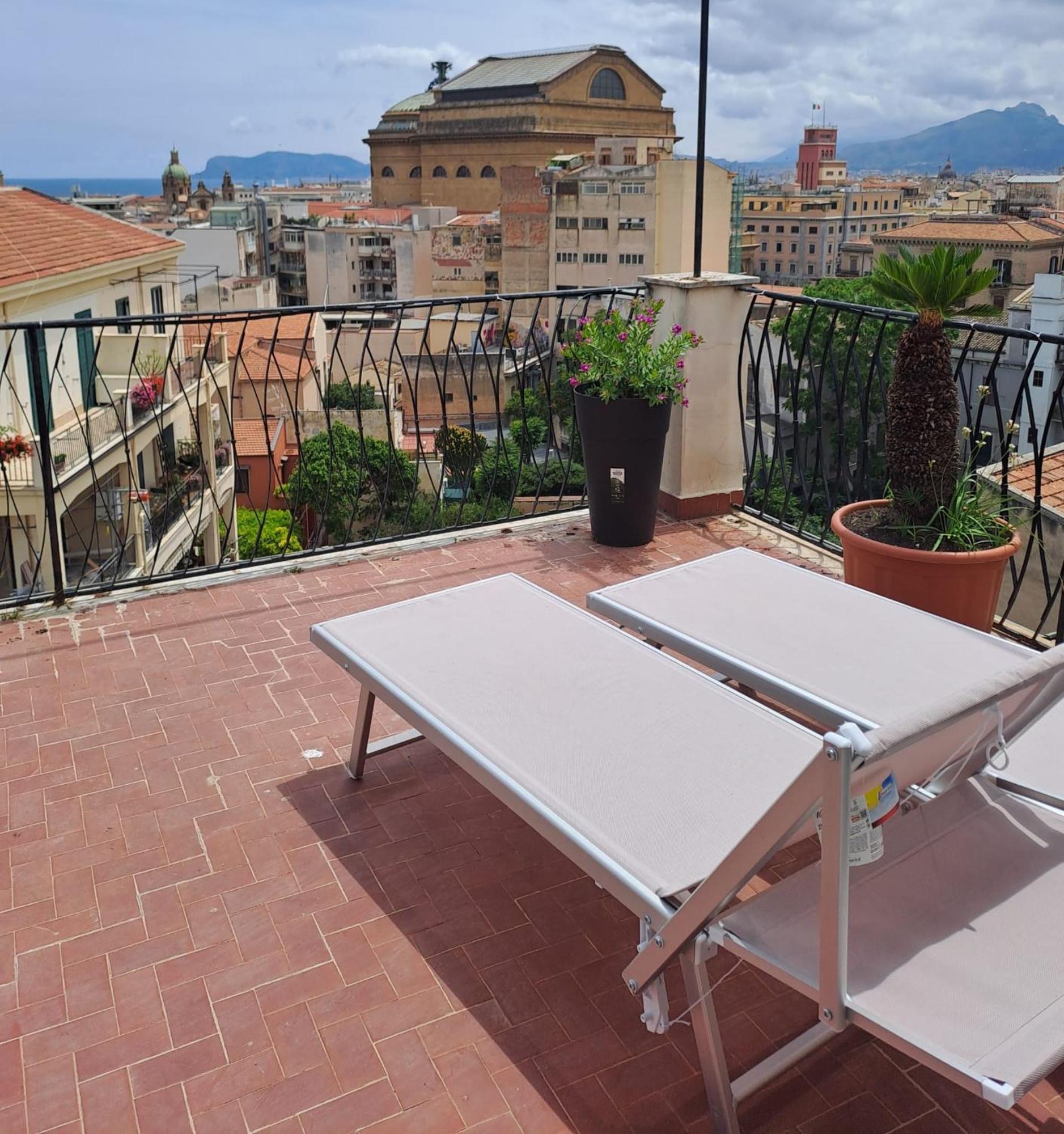 Residenza Paola Apartment Palermo Exterior photo